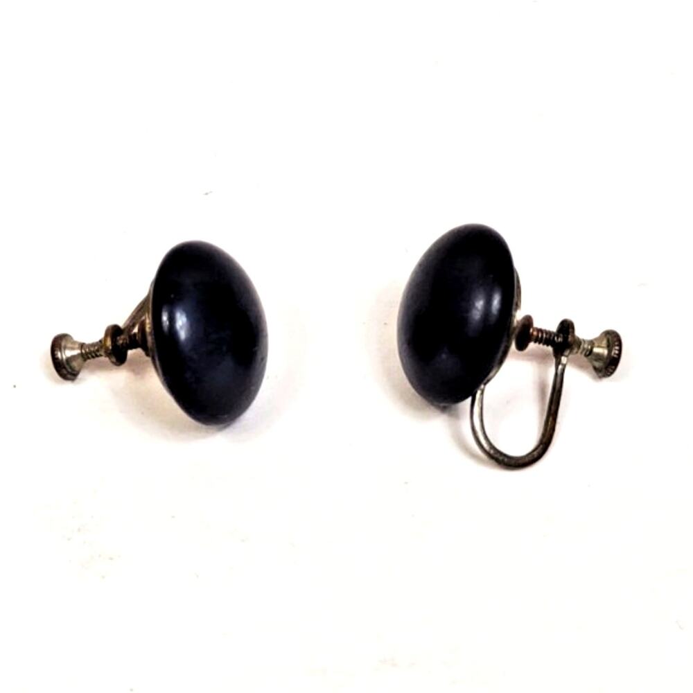 Vintage Classic Black Glass Button Style Screw Back Earrings 1/2" Estate Jewelry